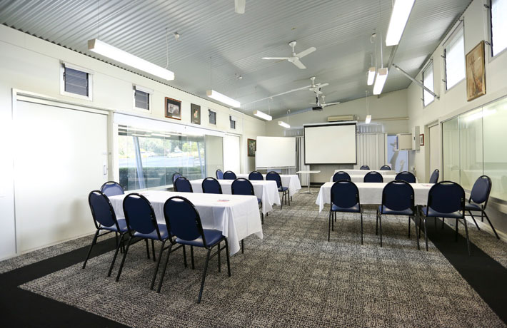 Zoo Friends Room, seats up to 25 people theatre style