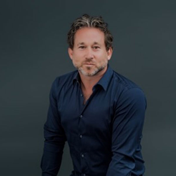 Lawrence Goldstone