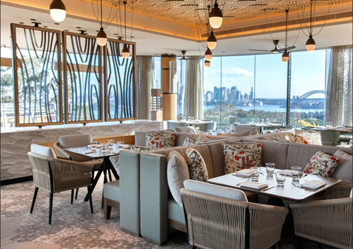 Breakfast with a view – à la carte breakfast offers an array of delicious hot and cold items in Me-Gal restaurant.