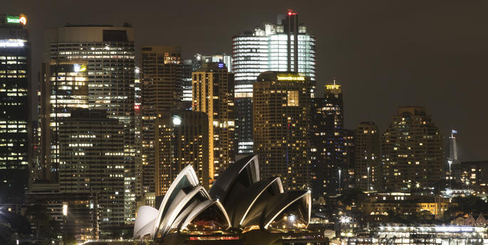 Summer Sleepovers at the Zoo